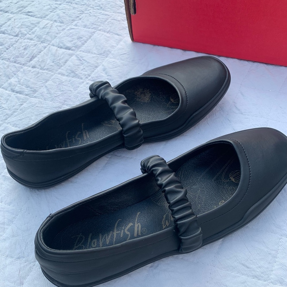 Blowfish Women's Black Flats Mary Jane